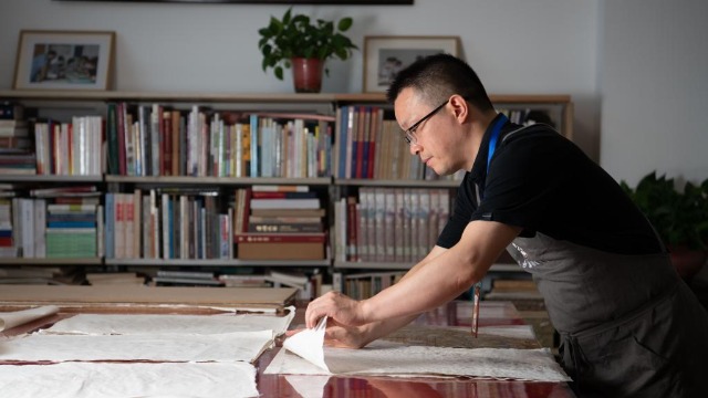 文化中國行·守寶人｜走近百年圖書館里的古籍守護(hù)者